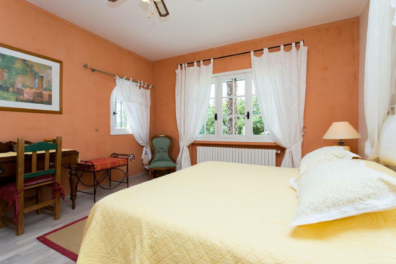 Mas Du Roc Bed & Breakfast 格拉斯 外观 照片