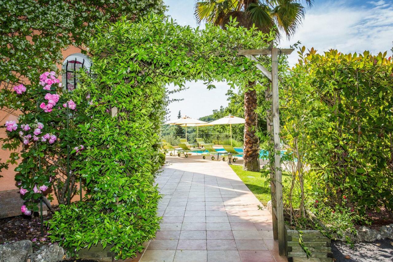 Mas Du Roc Bed & Breakfast 格拉斯 外观 照片